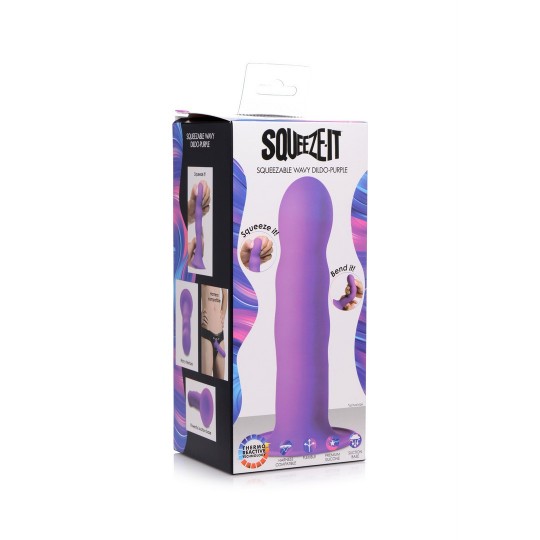 SQUEEZABLE WAVY DILDO