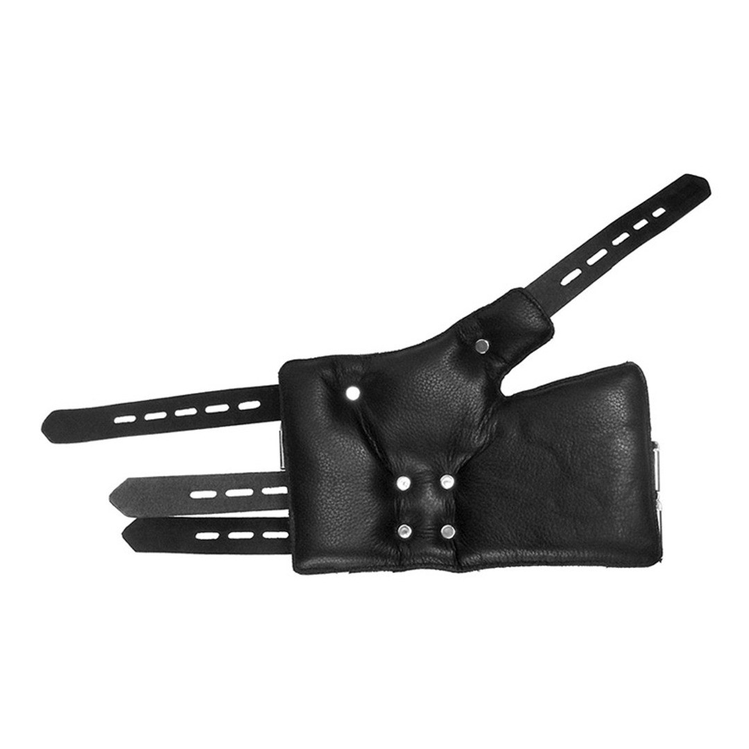 FOUR BUCKLE SUSPENSION CUFFS - BLACK