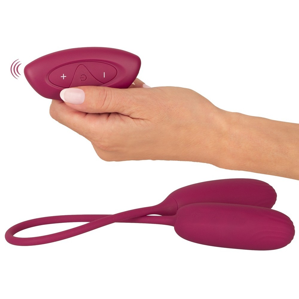 RC SHAKING &amp; VIBRATING LOVE EGG DUO