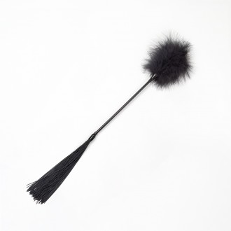 SECRET PLAY FEATHER DUSTER AND BLACK WHIP